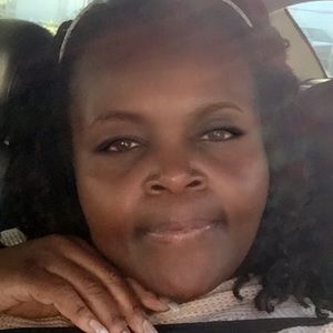 Meet your Posher, Frances